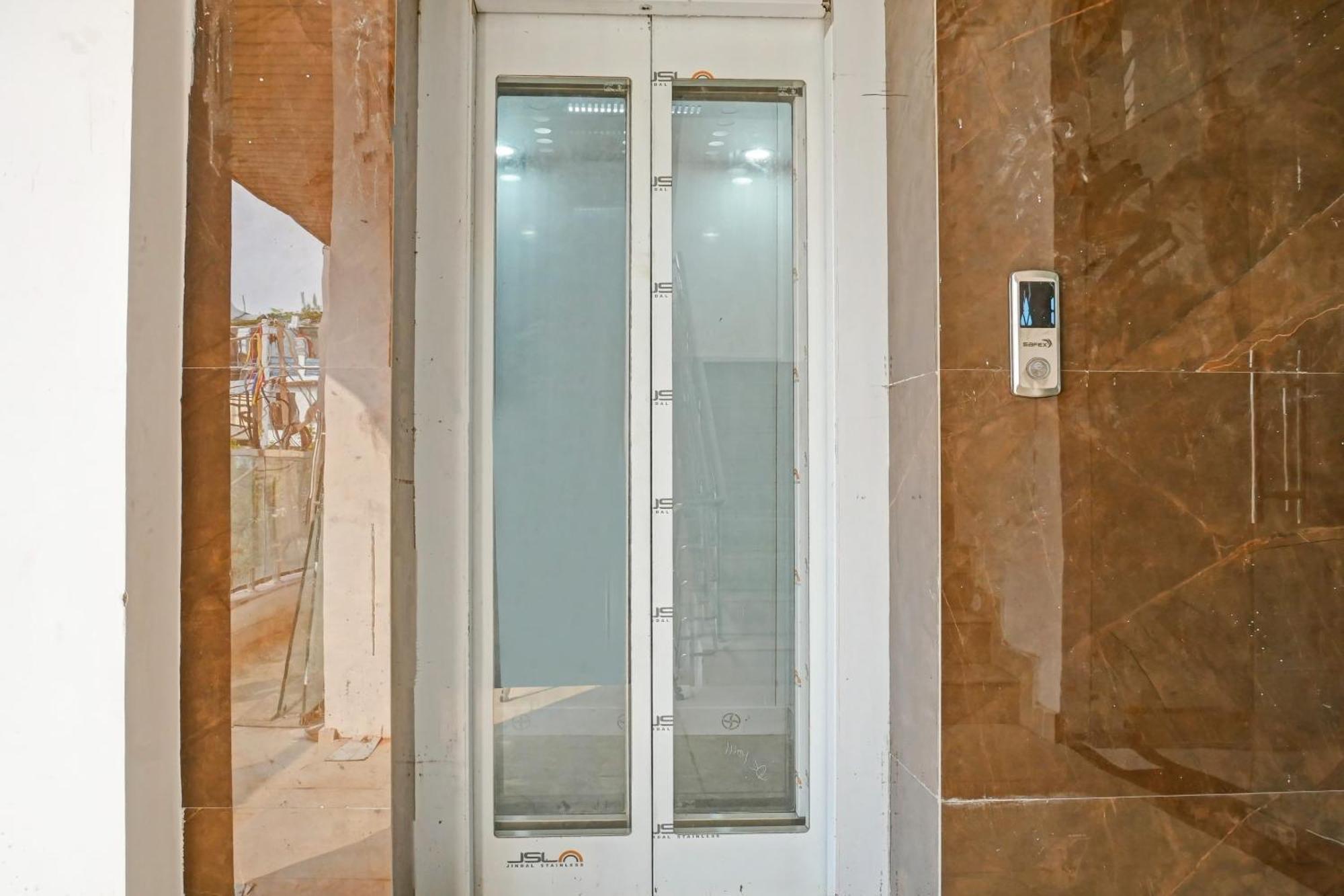 Hotel O Blue Diamond Allāhābād Junction Zewnętrze zdjęcie
